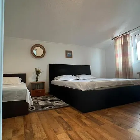 Pensionat Casa Reve 3*