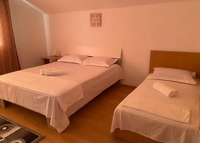 Casa Reve בית הארחה 3*